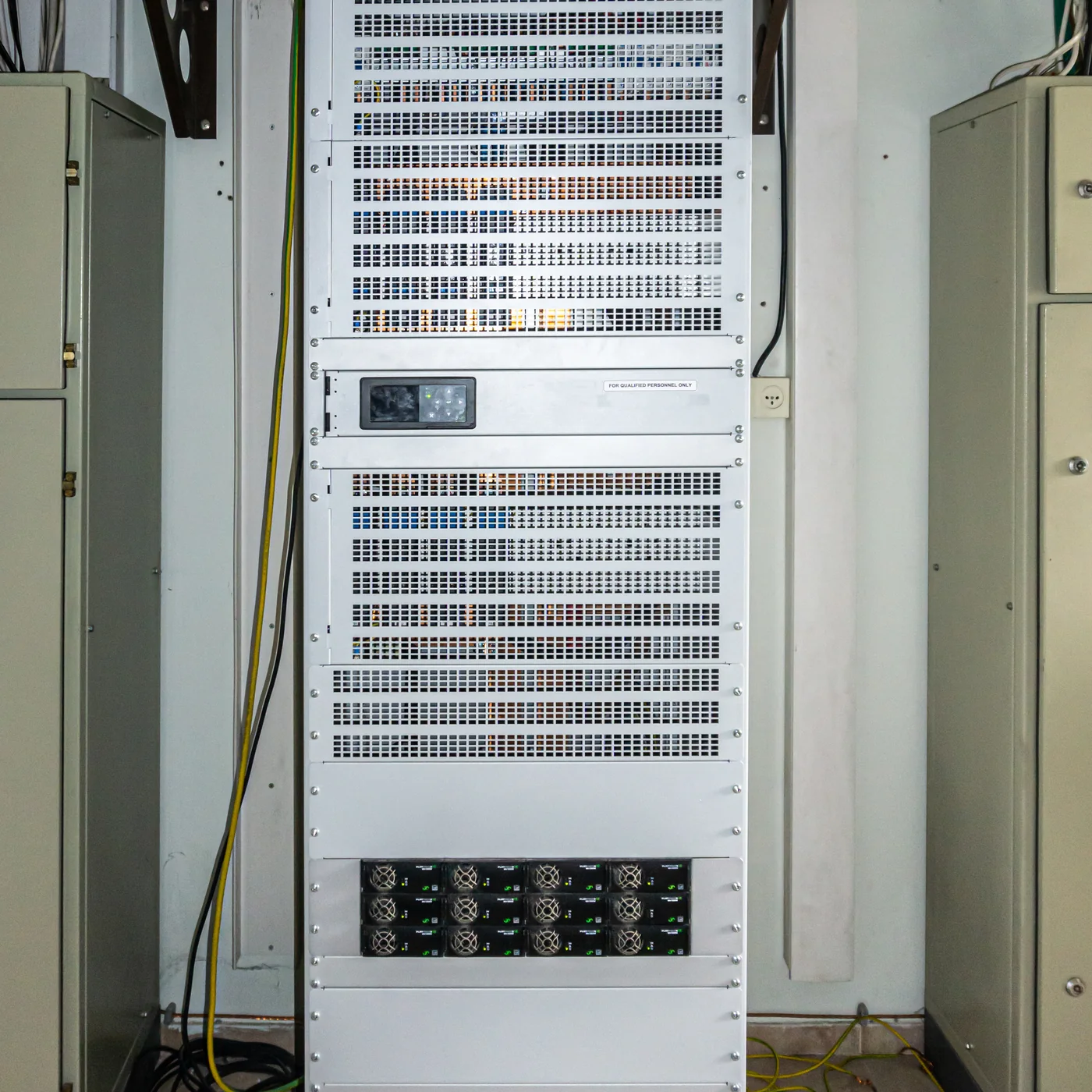 UPS power backup equipment for server room infrastructure